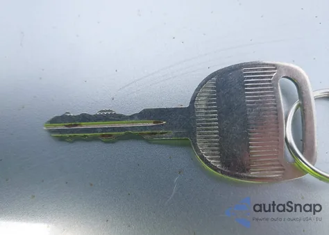 2002 Chevrolet Silverado 2500Hd из США, поврежденный, VIN 1GCHK23U42F215243